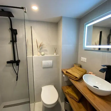 Apartament Neuf - Frontiere De Monaco - Clim - Wifi