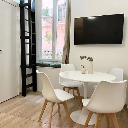 Neuf - Frontiere De Monaco - Clim - Wifi דירה *