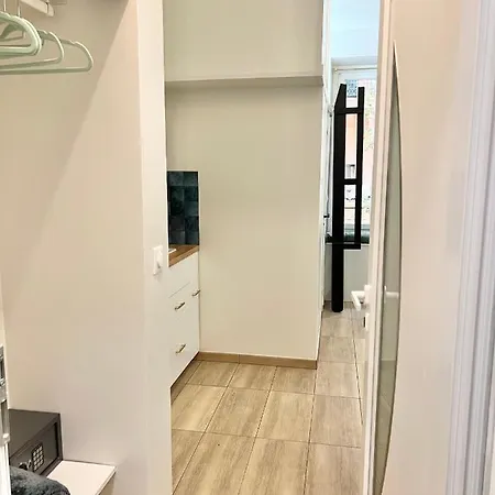 Apartment Neuf - Frontiere De Monaco - Clim - Wifi Cap-d'Ail