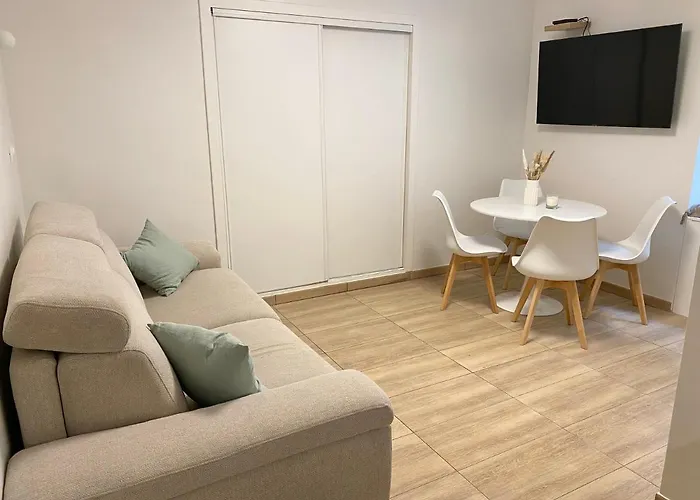 Neuf - Frontiere De Monaco - Clim - Wifi شقة *