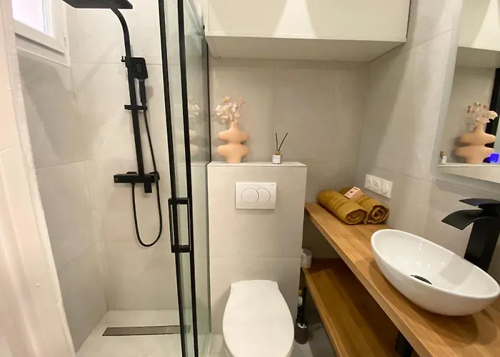 شقة Neuf - Frontiere De Monaco - Clim - Wifi *